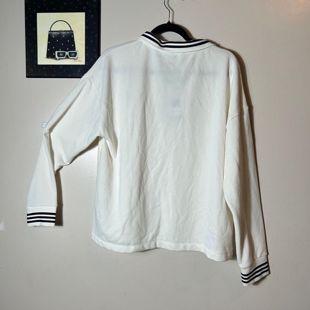 Nautica white sweater with Dark Blue Accents - Picture 9 of 10